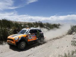 orly terranova se llevo la etapa y aun suena en el dakar orly terranova se llevo la etapa y aun suena en el dakar