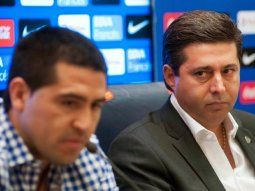 Daniel Angelici reapareció y apuntó duramente contra Riquelme