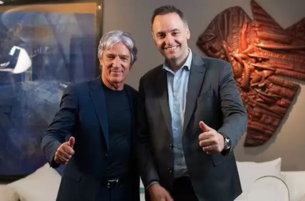 &nbsp;Sos irrespetuoso: Toti Pasman cruzó al compañero de viajes de Manuel Adorni que trabaja en la TV del Estado