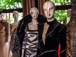 El gobierno de Uruguay apuesta por el sector de la moda y busca su internacionalización. El gobierno de Uruguay apuesta por el sector de la moda y busca su internacionalización.