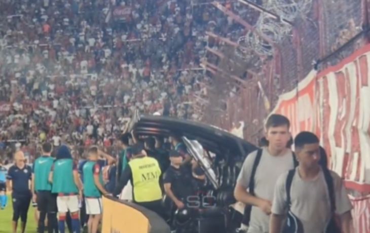 Clásico picante entre Huracán y San Lorenzo: peleas y expulsados