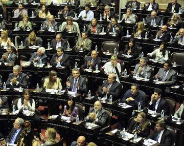 Críticas de la oposición al proyecto para expropiar la ex Ciccone