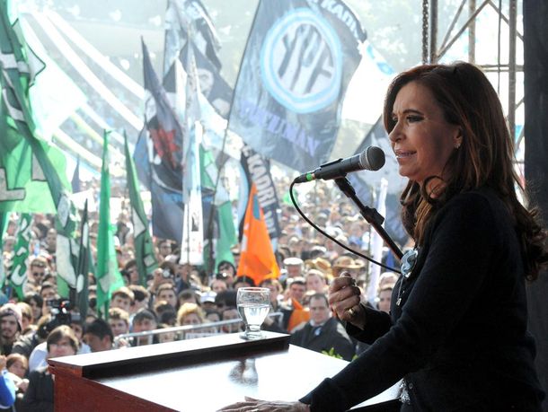 La presidente Cristina Kirchner convocó a la unidad nacional en el acto por el 9 de Julio