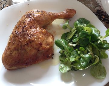 Por una pata de pollo