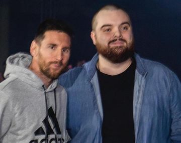 ¿Este es tu ídolo? El mío sí: la reacción de Ibai al saber que Messi sigue en Barcelona