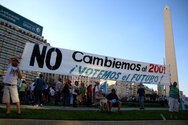 Autoconvocados al Obelisco en apoyo a scioli