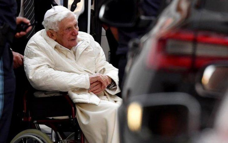 Francisco recordó al amado papa emérito Benedicto XVI