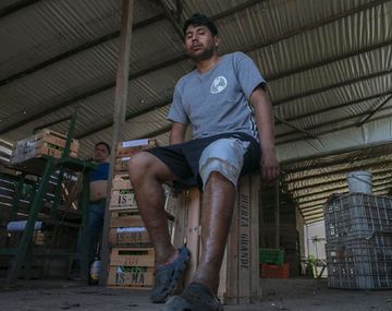 Omar Cruz fue baleado en una pierna en un asalto en Los Hornos. Foto: El Día