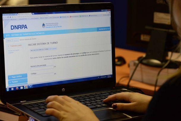 Cuarentena: este miércoles reabrirán los registros de propiedad del automotor