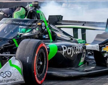 Canapino abandonó en el IndyCar de Portland por un despiste