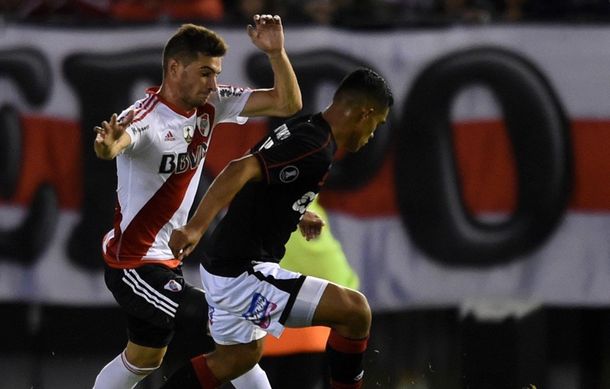 River frente a Melgar (@RiverLPM)