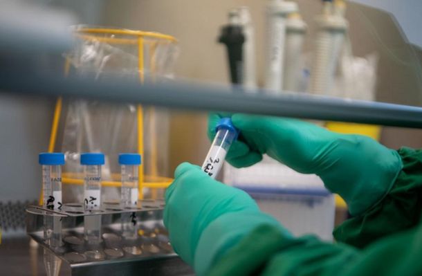 Francia: hallaron rastros de coronavirus en el agua no potable de París