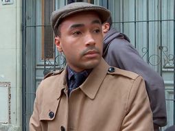 Javier García ordenó el cese inmediato del profesor Sebastián Mauvezín. Javier García ordenó el cese inmediato del profesor Sebastián Mauvezín.