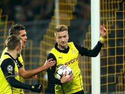 el napoli perdio ante el dortmund y peligra su clasificacion el napoli perdio ante el dortmund y peligra su clasificacion