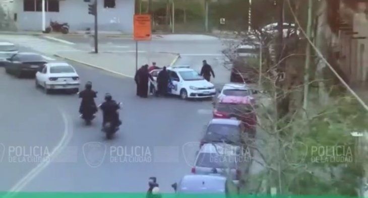 VIDEO: así detuvieron a los barras de Independiente