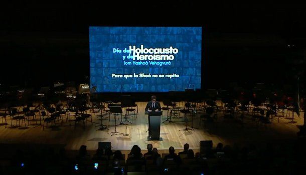 Javier Milei encabezó el acto por el Día del Holocausto y ratificó su alineamiento con Israel