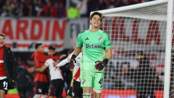 el dt que descubrio a santiago beltran conto que el arquero no queria probarse en river el dt que descubrio a santiago beltran conto que el arquero no queria probarse en river