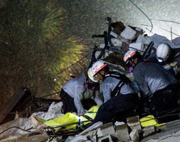 Sube a 22 el número de muertos por el derrumbe en Miami