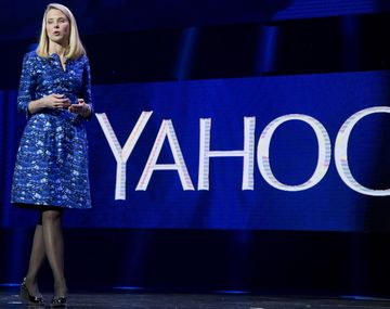 Yahoo! decepciona en el tercer trimestre con caída de 99%