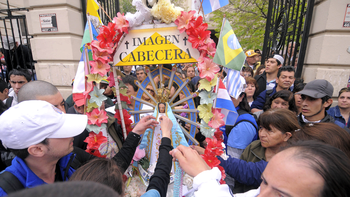 comenzo una nueva peregrinacion juvenil a lujan comenzo una nueva peregrinacion juvenil a lujan
