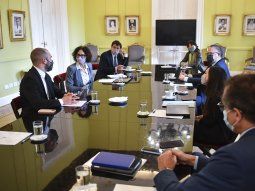 El Gabinete económico destacó el aumento de la inversión y de la producción industrial