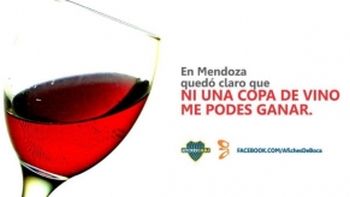 los afiches con las cargadas de boca a river los afiches con las cargadas de boca a river