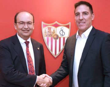 El DT argentino junto al Presidente del club andaluz