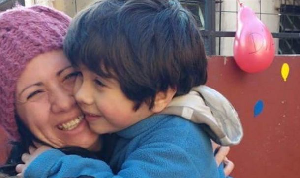 Discriminación en la Bonaerense: pidió licencia por su hijo autista y le dieron más horas