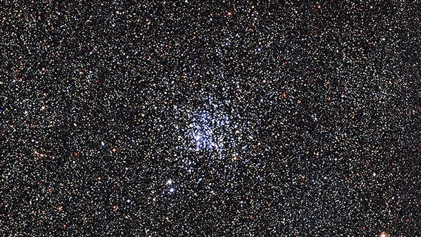 Un telescopio capta una imagen del Cúmulo del Pato Salvaje