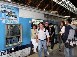la fraternidad asegura que no habra guardia minimas de trenes durante el paro nacional la fraternidad asegura que no habra guardia minimas de trenes durante el paro nacional
