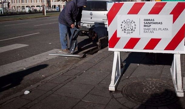 Cobrará más de 60 mil pesos por un accidente con una boca de tormenta - Crédito:&nbsp;0223.com.ar