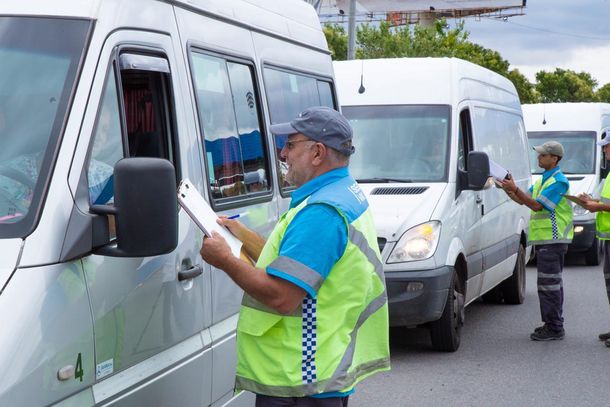 Desde este sábado rige el nuevo certificado para transitar