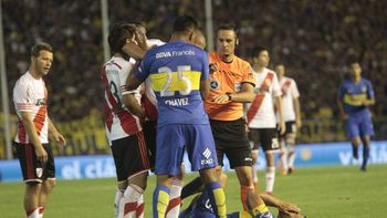 macri critico la violencia del ultimo superclasico: fue un espectaculo bochornoso macri critico la violencia del ultimo superclasico: fue un espectaculo bochornoso