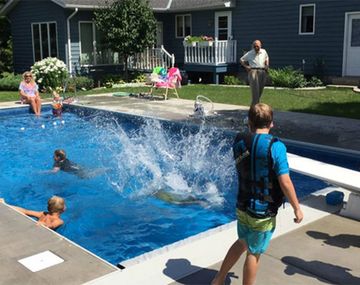 Davison, de 94 años, no tiene nietos todavía