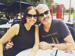 Roberto Pettinato y Julieta Camaño
