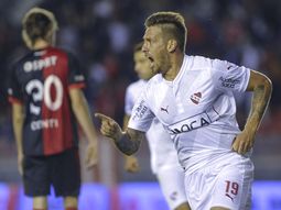 independiente rompio la racha y vapuleo a colon en avellaneda