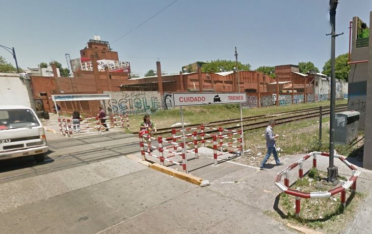 Un joven murió al ser embestido por un tren en el barrio de Palermo