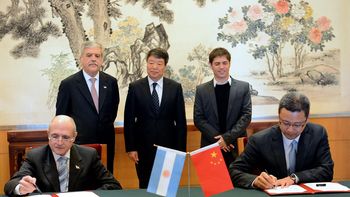 bajo el dolar negro y se  activo el swap con china