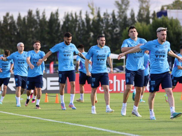 Cómo sigue la agenda de la Selección Argentina: práctica y viaje a Paraguay