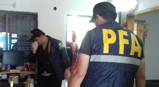 VIDEO: el impresionante operativo contra una red que hacía circular pornografía infantil