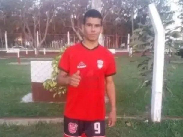 Corrientes: murió un jugador tras chocar contra un muro en un partido