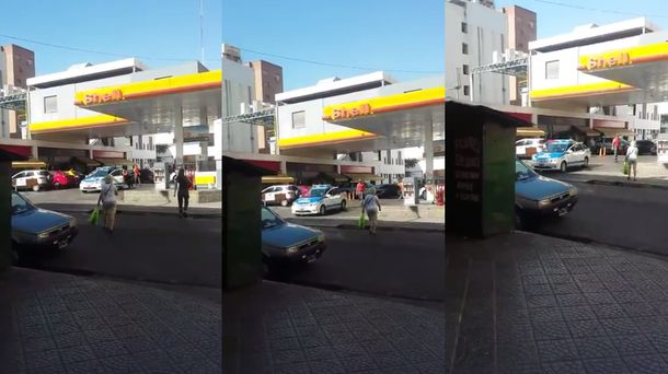 Policías tuvieron que empujar un patrullero en Quilmes