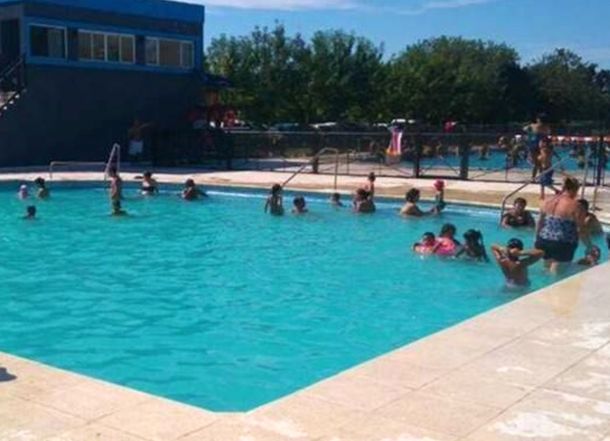 Florencio Varela: un adolescente murió ahogado en una pileta pública