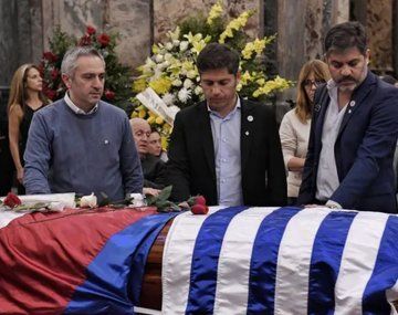 Kicillof fue al funeral de Pepe Mujica y pidió perdón por los dichos del Gordo Dan: Agravio