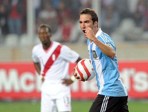 Higuaín, el heredero del trono de Batistuta
