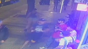 violenta emboscada en villa crespo: dos hermanos fueron atacados y uno lucha por su vida violenta emboscada en villa crespo: dos hermanos fueron atacados y uno lucha por su vida