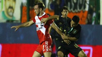 pre-sudamericana: banfield le gano a argentinos con un golazo de cazares