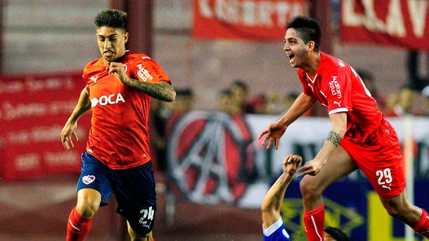 Olimpo de Bahía Blanca va a la carga por dos jugadores de Independiente