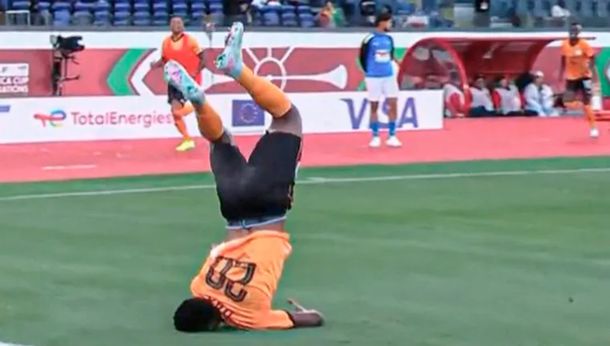 Gol agónico y susto: un jugador de Zambia se lesionó tras un festejo fallido en la Copa Africana