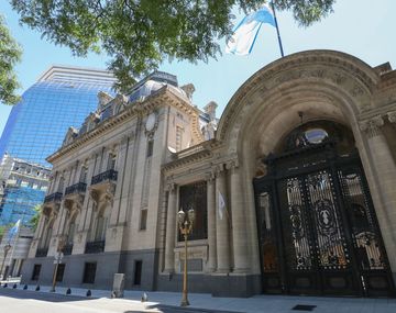 Cancillería declaró persona no grata al encargado de negocios de Irán: debe irse del país